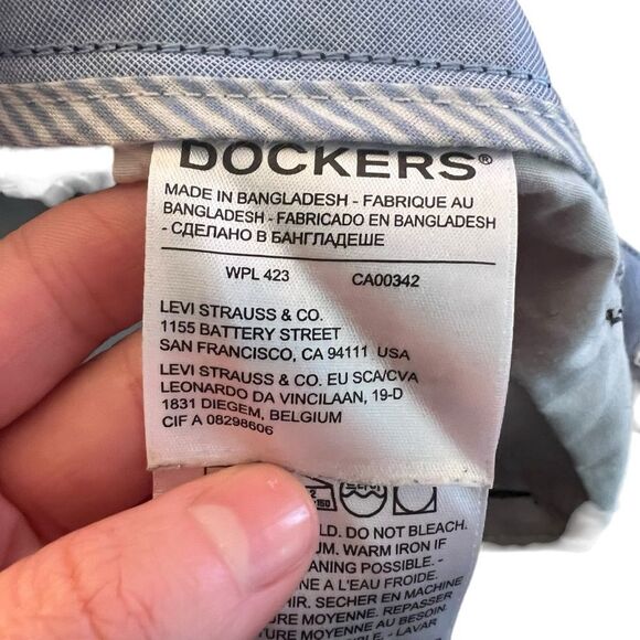 3 for $30! Dockers black slim tapered fit chinos - Picture 6 of 10
